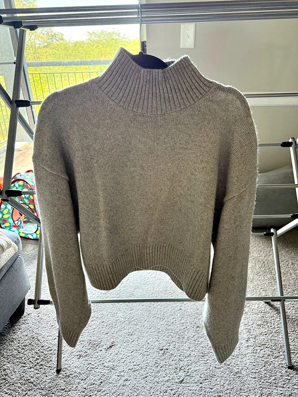 H&Medium Gray Turtleneck Sweater Size Medium Like New
